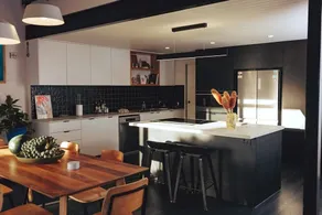 Stunning & Spacious Sea View Loft Apartment - Image 4