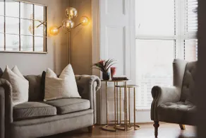 The Middle Hideaway - Chic Double Apartment - Image 5