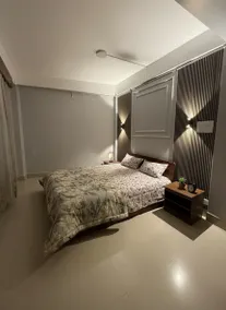 HoneyHive- Home away from Home - Image 2