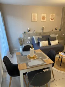 The Spacious - Modern and Cozy Studio - Image 5