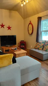 Moana and Maple Guesthouse - Image 4