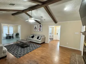 NEW Grand Escape For Large Families and Groups - Image 3