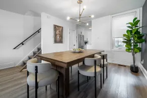 Chic Ossington Escape 3BR w Patio in Downtown - Image 3