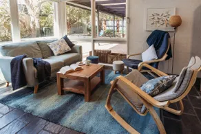 Bramble house; pet friendly, minutes to beach - Image 3