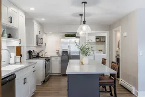 Charming Modern Farmhouse Lower Loft - Image 5