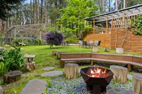 Tranquil 4/BR Retreat w/ Firepit in Sassafras - Image 3