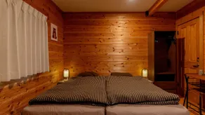 Azumino Bear's Inn: Private Space in Log Cabin - Image 2