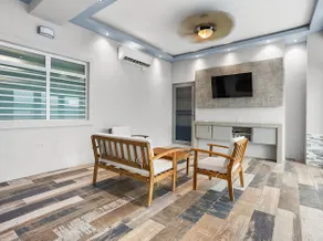 Zaturn Residence - Image 3