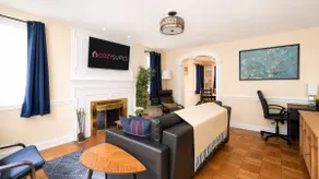 Spacious 4BR CozySuites in Old Town Alexandria - Image 4