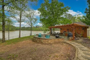 The Great North Lakehouse - Image 2