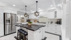 20% OFF Monthly Arcadia Luxury 5BR Villa + Jacuzzi - Image 4