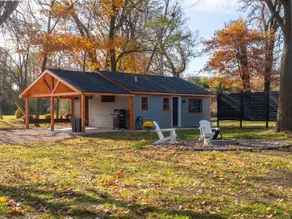 Bone's Backwater Retreat - Image 5