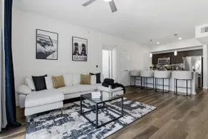 Walkable Domain 2BR w/ Pool, Dining & Luxury Shops - Image 2