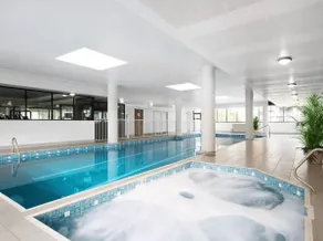 Modern 2BR Apt w Parking | Walk to ICC & CBD - Image 2