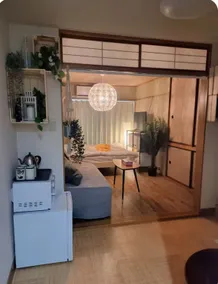Shin-Okubo house - Image 4