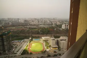 Nest2 Apt 31st floor 1BHK AC suite@Amanora Park. - Image 3