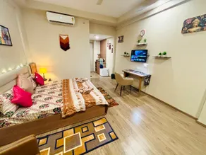 Buzz| Oasis Homestays - Image 2