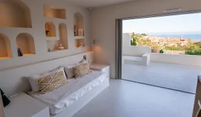 Lodge 2 - Sea & Mountain View. Private Pool - Image 3
