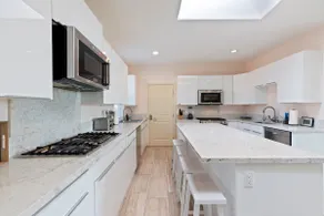 Spacious Single Level Home In Poway - Image 2