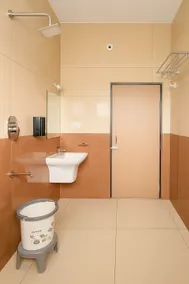 Savi Service Apartments - Image 5