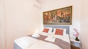 3 Bedroom Deluxe Apartment - Image 4