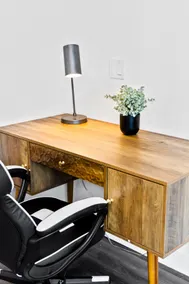 3BR 3Bath- The Luxe Nest| Townhouse| Free Parking - Image 5