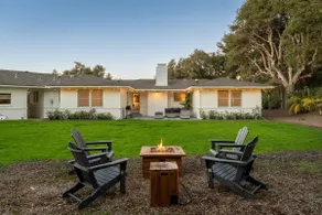 Coastal Farm Stay on 2 Acres | Pets + Horses OK - Image 2