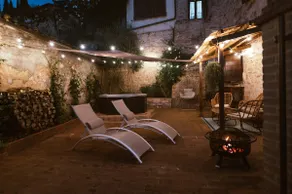 ​Wellness Cave & Panoramic Views | Lucy's Home - Image 3
