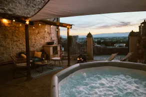 ​Wellness Cave & Panoramic Views | Lucy's Home - Image 2