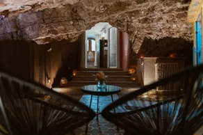 ​Wellness Cave & Panoramic Views | Lucy's Home - Image 4