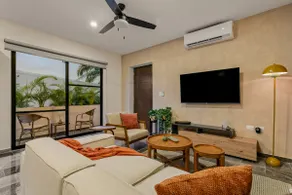 Modern 3 Br apartment near the airport with pool - Image 5