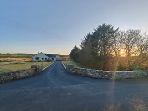 Modern and peaceful, country retreat - Image 4