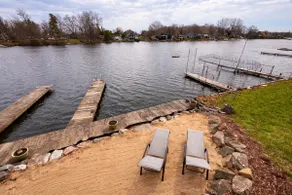 All-Sports Lakefront w/ Private Beach + Tiki Bar - Image 4