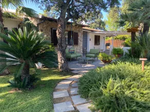 Private villa with pool, tennis, ping pong - Image 2