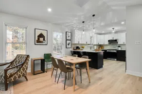 The Cove | Fresh | Modern | 3BR | By Highways - Image 4