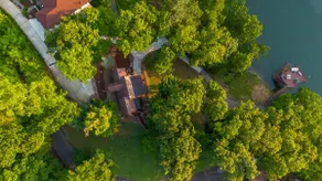Lakeside Lodge Retreat | Luxury Cabin on Watts Bar - Image 5