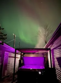 4BR Hot Tub Home • 10 Min to Saskatoon - Image 2