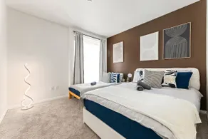 Macedonian 2Bd-2Ba Marina del Rey • Parking & Pool - Image 4