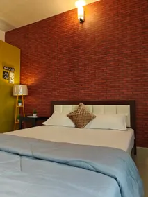 Sunny Nook Studio Penthouse HSR | LiviGo Stays - Image 2