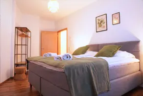 Family-friendly apartment with underfloor heating - Image 2