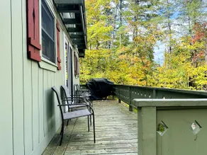 Lake access and close to center Conway family home - Image 5