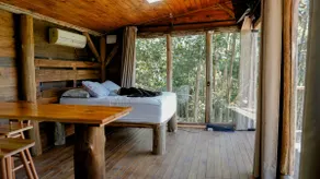 Log Cabin - Image 4