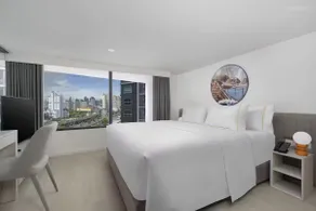 Rama9 Two-Bedroom Duplex LOFT with Bathtub A1 / Accommodates 5 People / Rooftop Pool / Near RCA / Near Train Night Market / Near Tonglor - Image 3