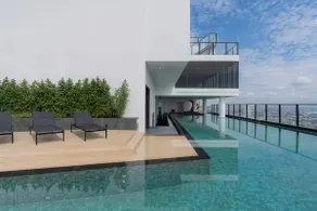 Rama9 Two-Bedroom Duplex LOFT with Bathtub A1 / Accommodates 5 People / Rooftop Pool / Near RCA / Near Train Night Market / Near Tonglor - Image 4