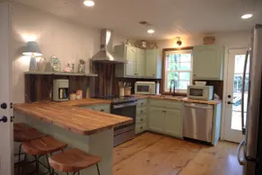 Suntime Cottage - Hot Tub & Boat Rental - Image 4