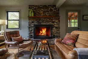 Destino 2 Valley Cottage-Hot Tub, Fireplace, View - Image 5