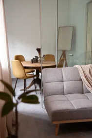 Central Urban Retreat - Image 3