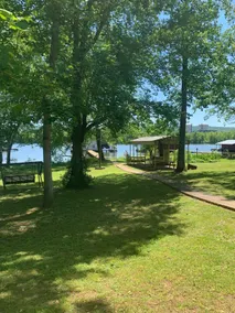 Basement apartment with pier and covered pavilion. - Image 5