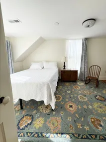 Historic Gray Photography Studio - Image 3