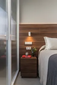 Edmond Vibes Almagro Suites - Image 5
